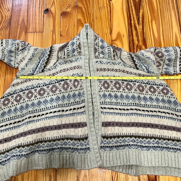 Anthro Sleeping On Snow Cardigan M Fair isle Knit Cottage Grandmacore Waterfall - Picture 9 of 16